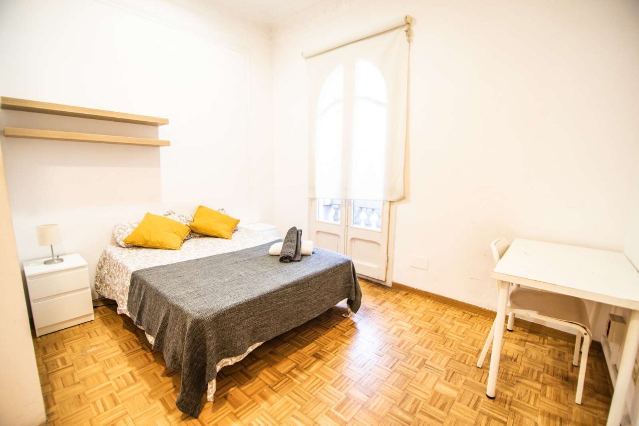Carrer Balmes, Barcelona, B4H02 – room photo 2