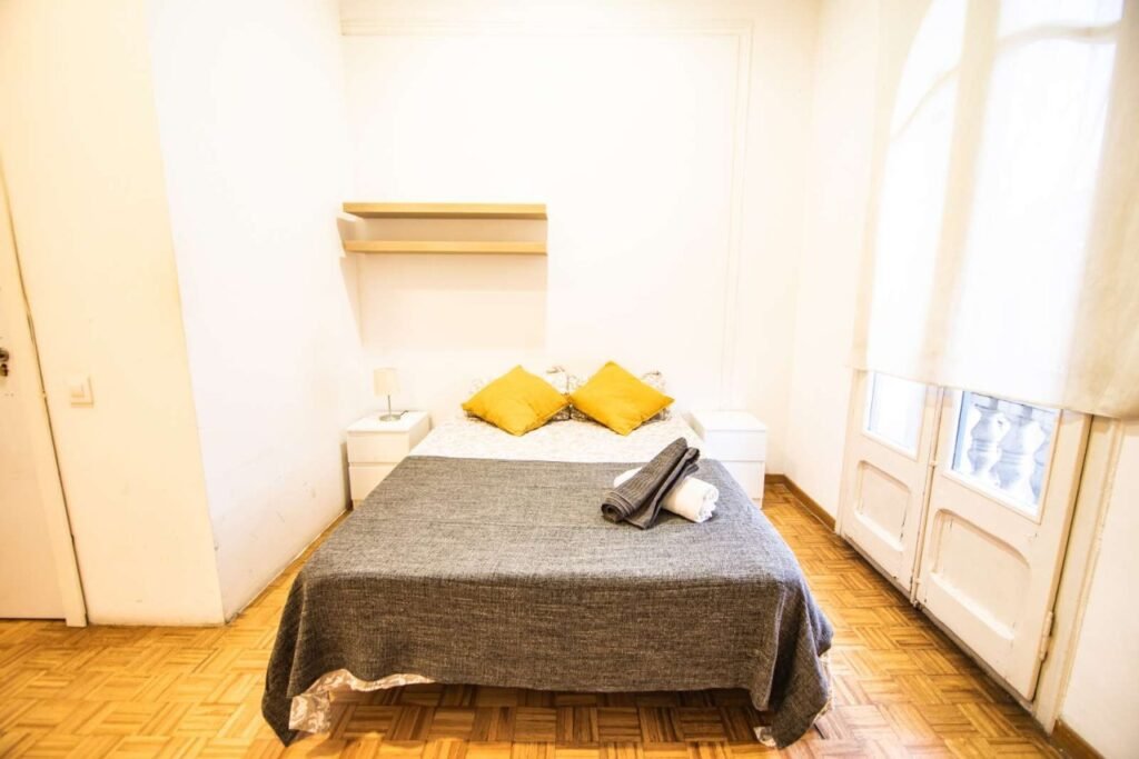 Carrer Balmes, Barcelona, B4H02 – room photo 3