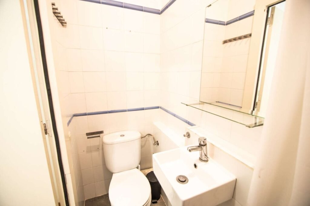Carrer Balmes, Barcelona, B4H06 – room photo 4
