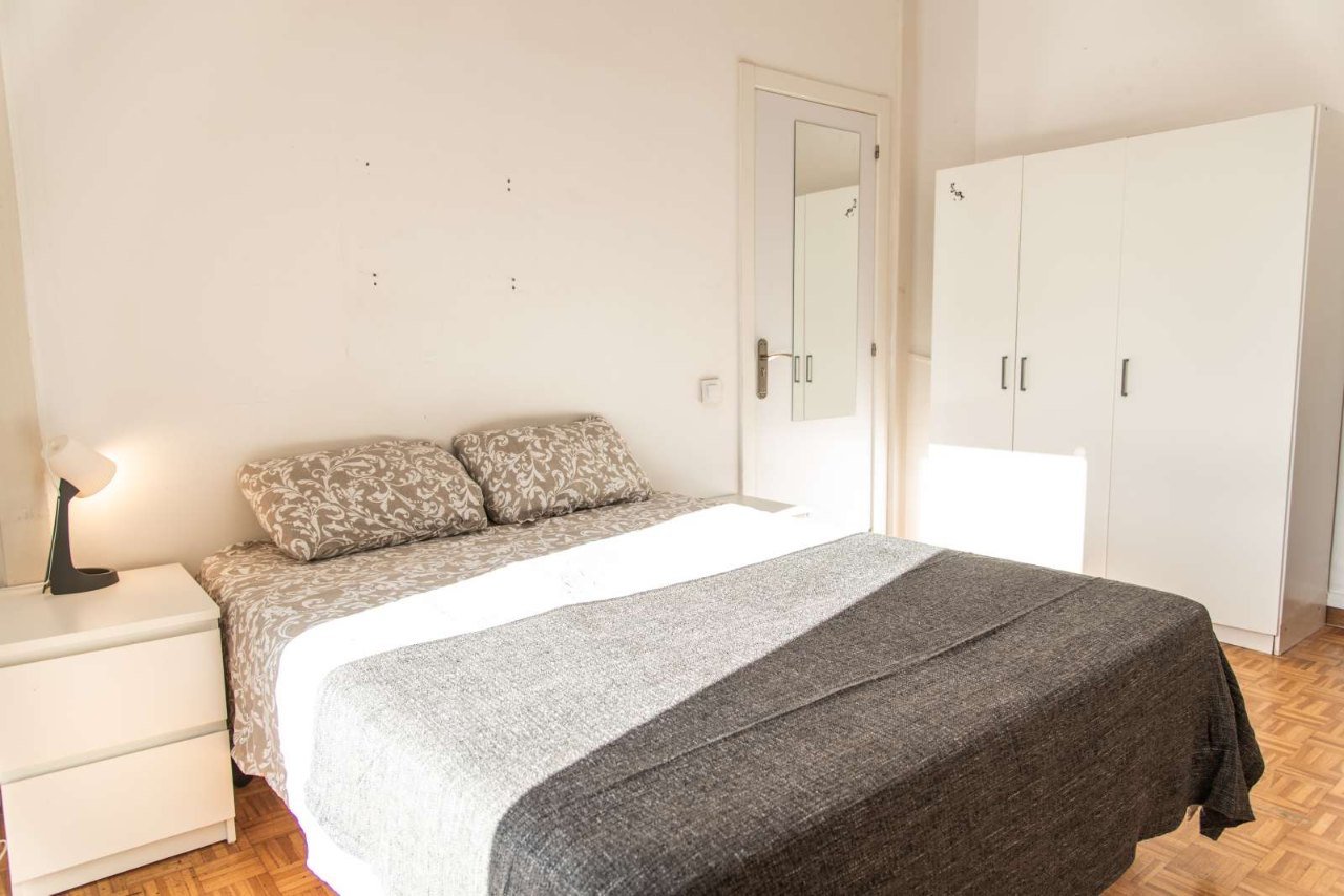 Carrer Balmes, Barcelona, B4H08 – room photo 1