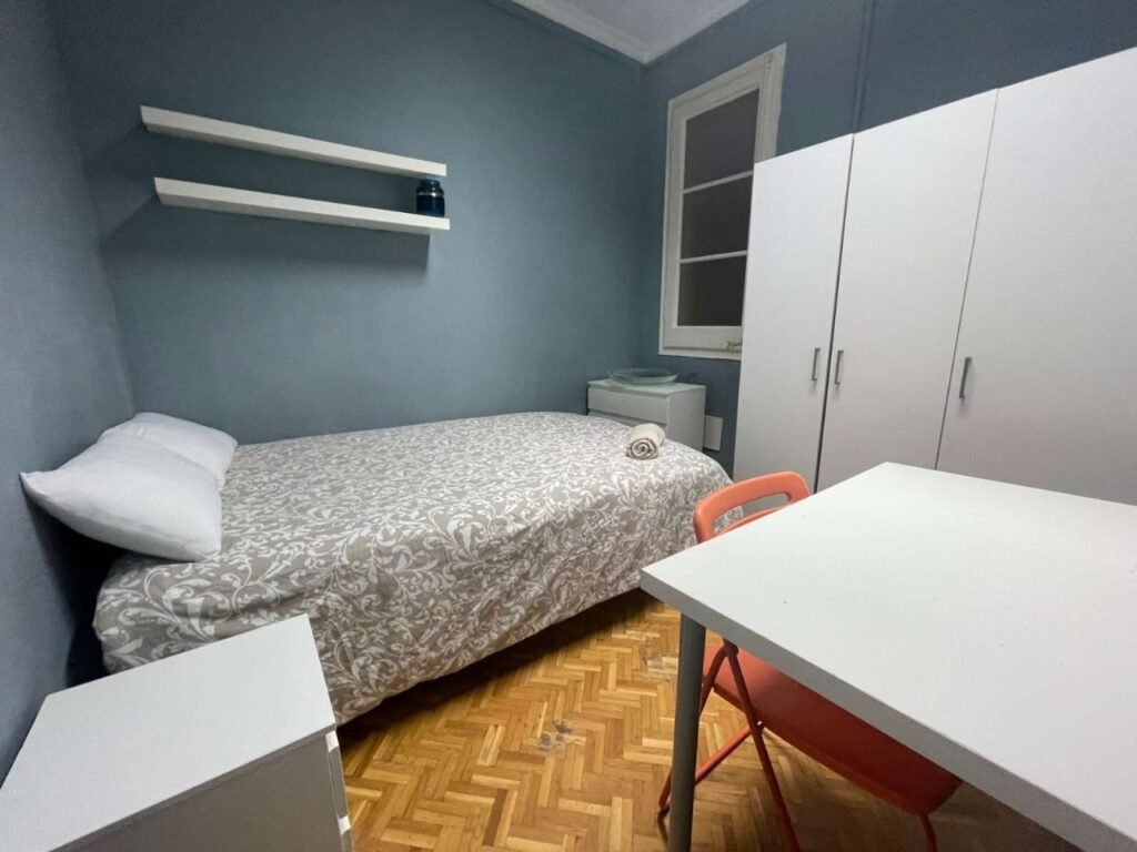 Carrer de Balmes, Barcelona, BEH03 – room photo 6