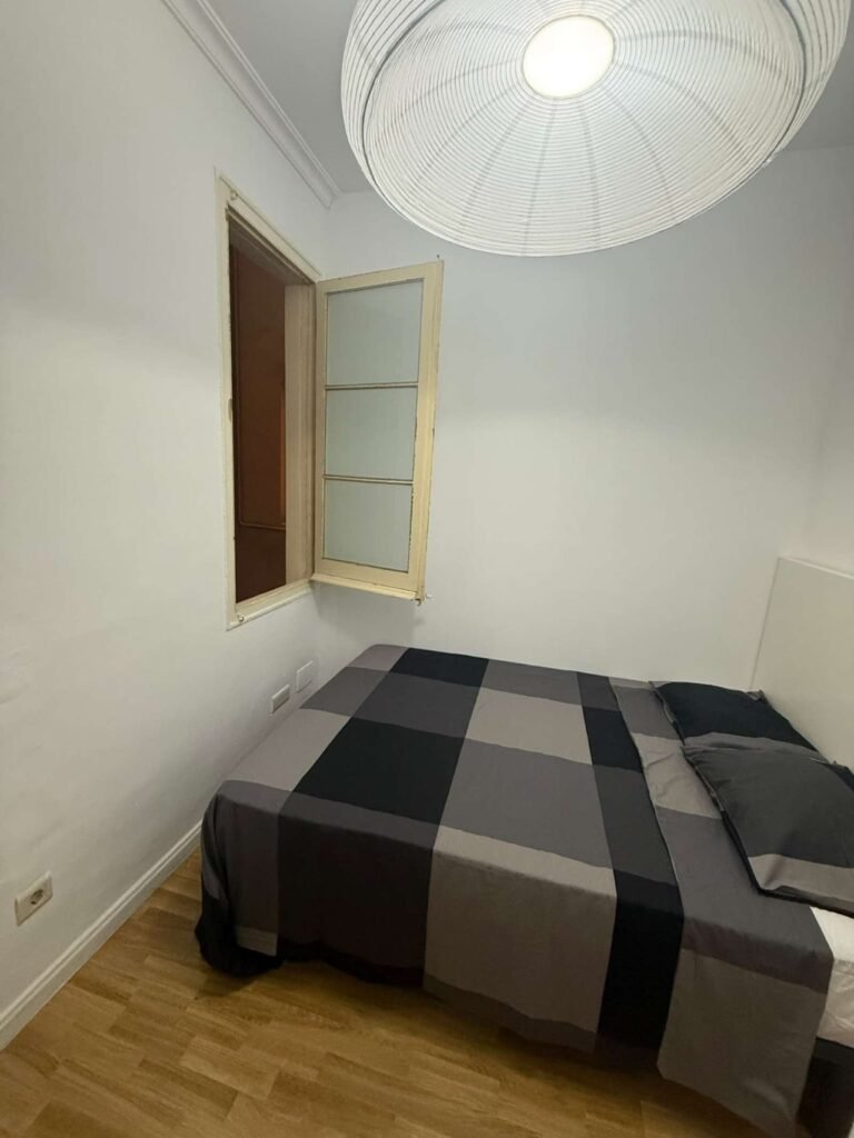 Carrer de Balmes, Barcelona, BEH11 – room photo 3