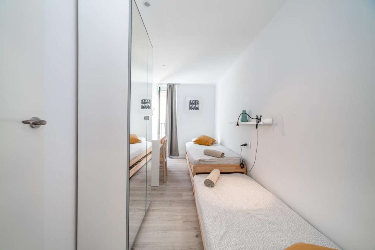 Carrer de la Boqueria, Barcelona, BO – 2-bedroom apartment – photo 14