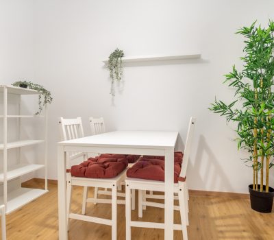 RoomsWeRent_Corcega-5