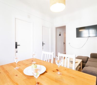 RoomsWeRent_Corsega 583-33