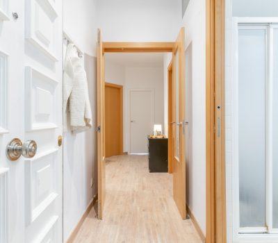 RoomsWeRent_Muntaner ZC-10