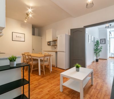 RoomsWeRent_Ronda Universitat 20-40