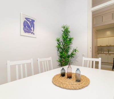 RoomsWeRent_Rosello 3-1-44