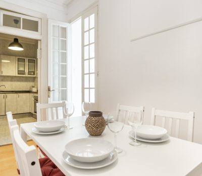RoomsWeRent_Rosello ZC-12