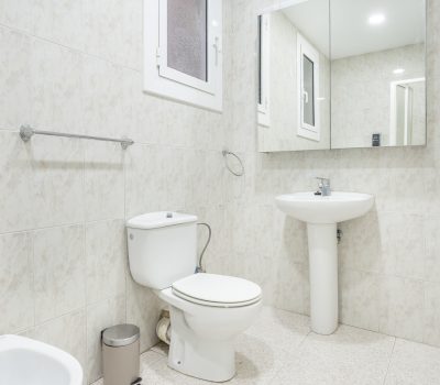RoomsWeRent_Rosello ZC-4