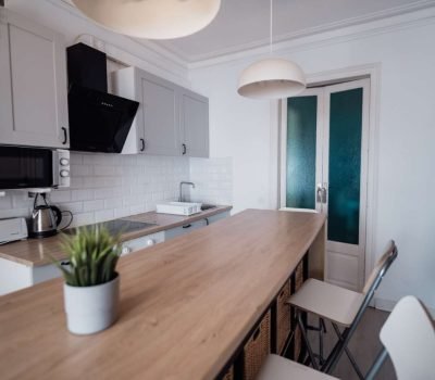 Carrer de Santa Madrona, Barcelona – common areas 1